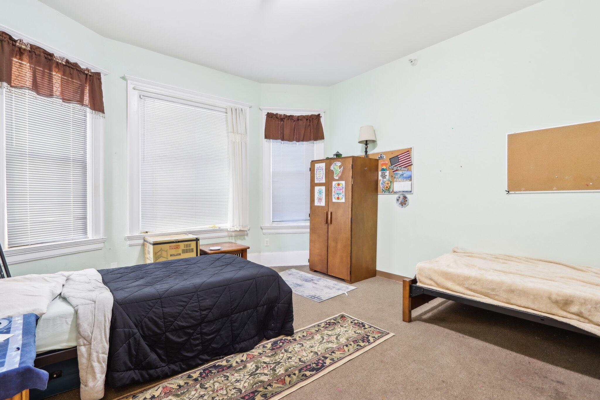 1022 West Madison Street, Unit 1024 Milwaukee, WI 53204 - Photo 39 of 46 located on main floor