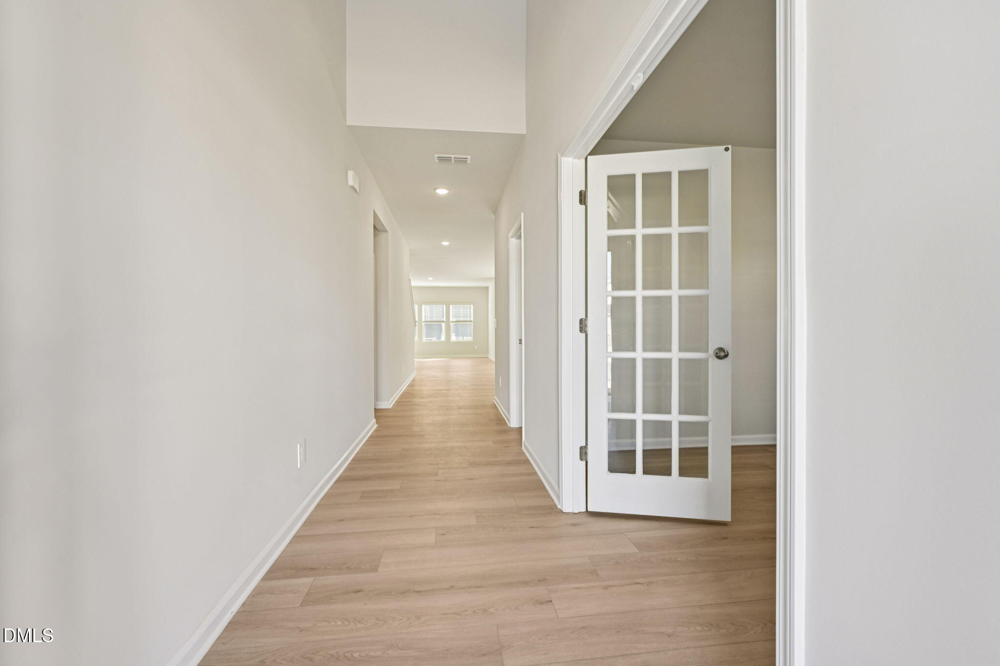 316 Karlov Road Garner, NC 27529 - Photo 7 of 39 5 - Foyer