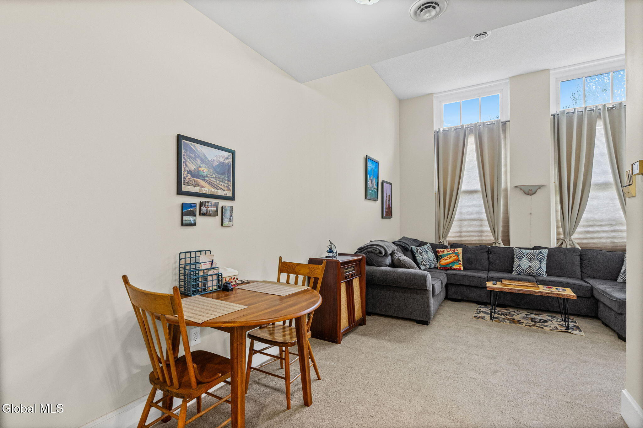 137 Front Street, Unit 208 Schenectady, NY 12305 - Photo 11 of 21 12-web-or-mls-137-front-st-unit-208