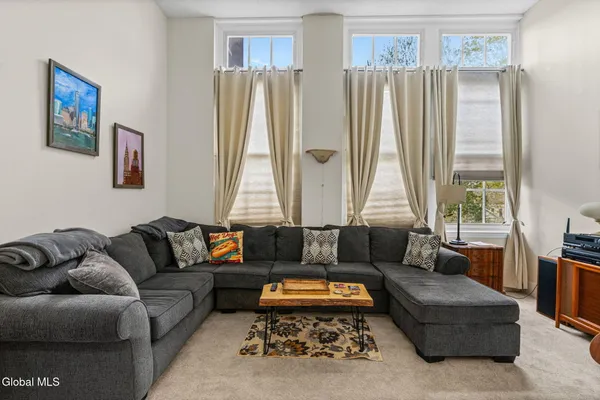 $189,900 | 137 Front Street, Unit 208, Schenectady, NY 12305