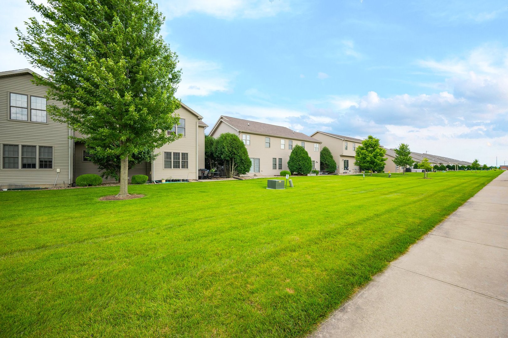 1711 Glenbridge Road Bloomington, IL 61704 - Photo 39 of 54