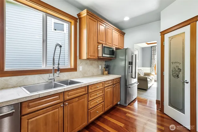 $649,000 | 14115 172nd Place East, Puyallup, WA 98374