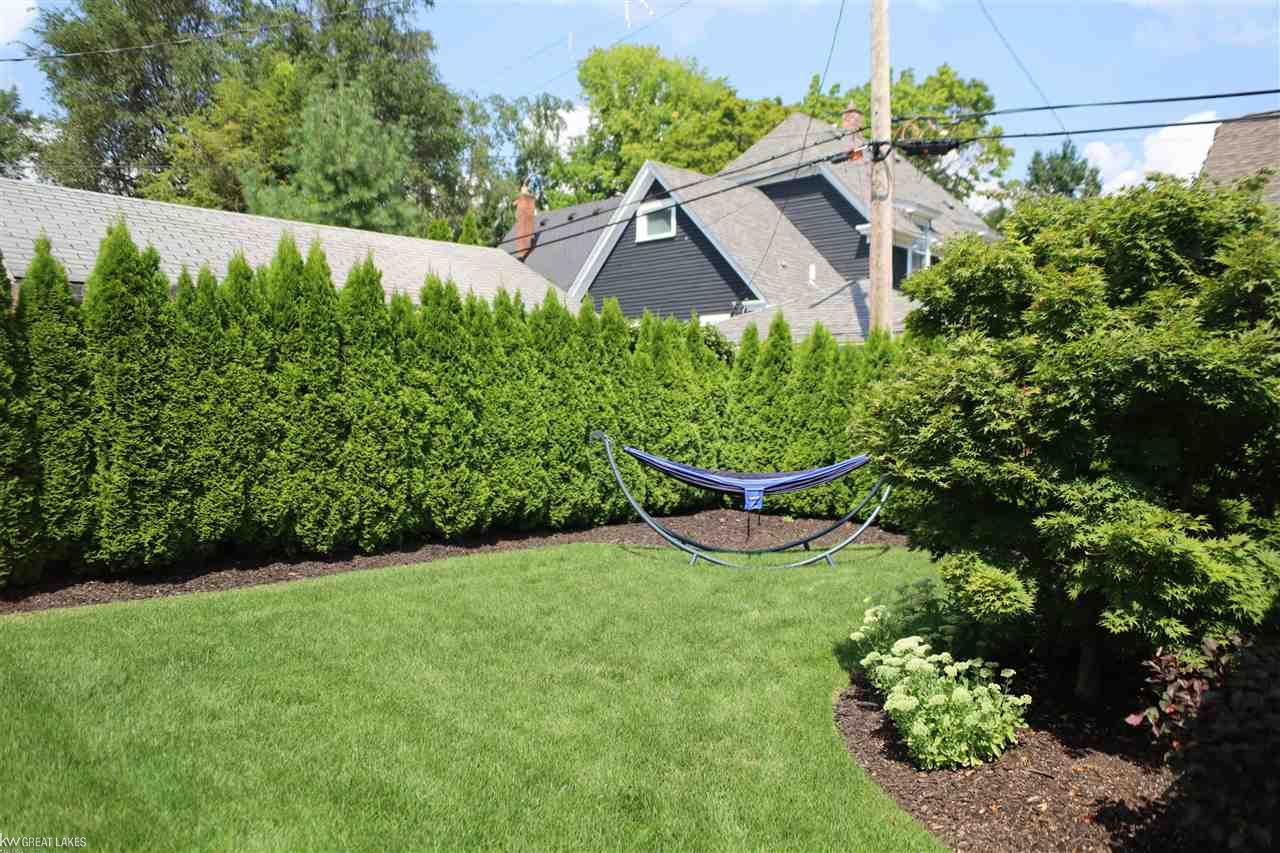 62 Muir Road Grosse Pointe Farms, MI 48236 - Photo 35 of 42