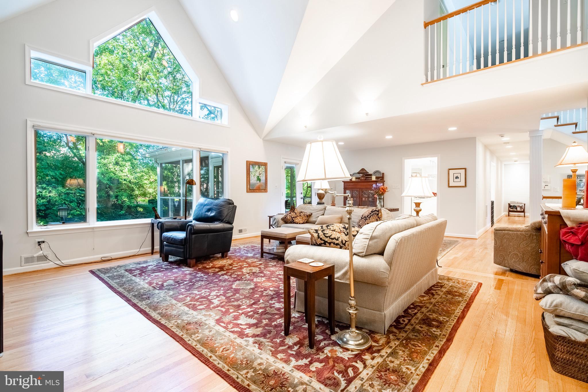 3809 Roberts Lane Arlington, VA 22207 - Photo 4 of 50