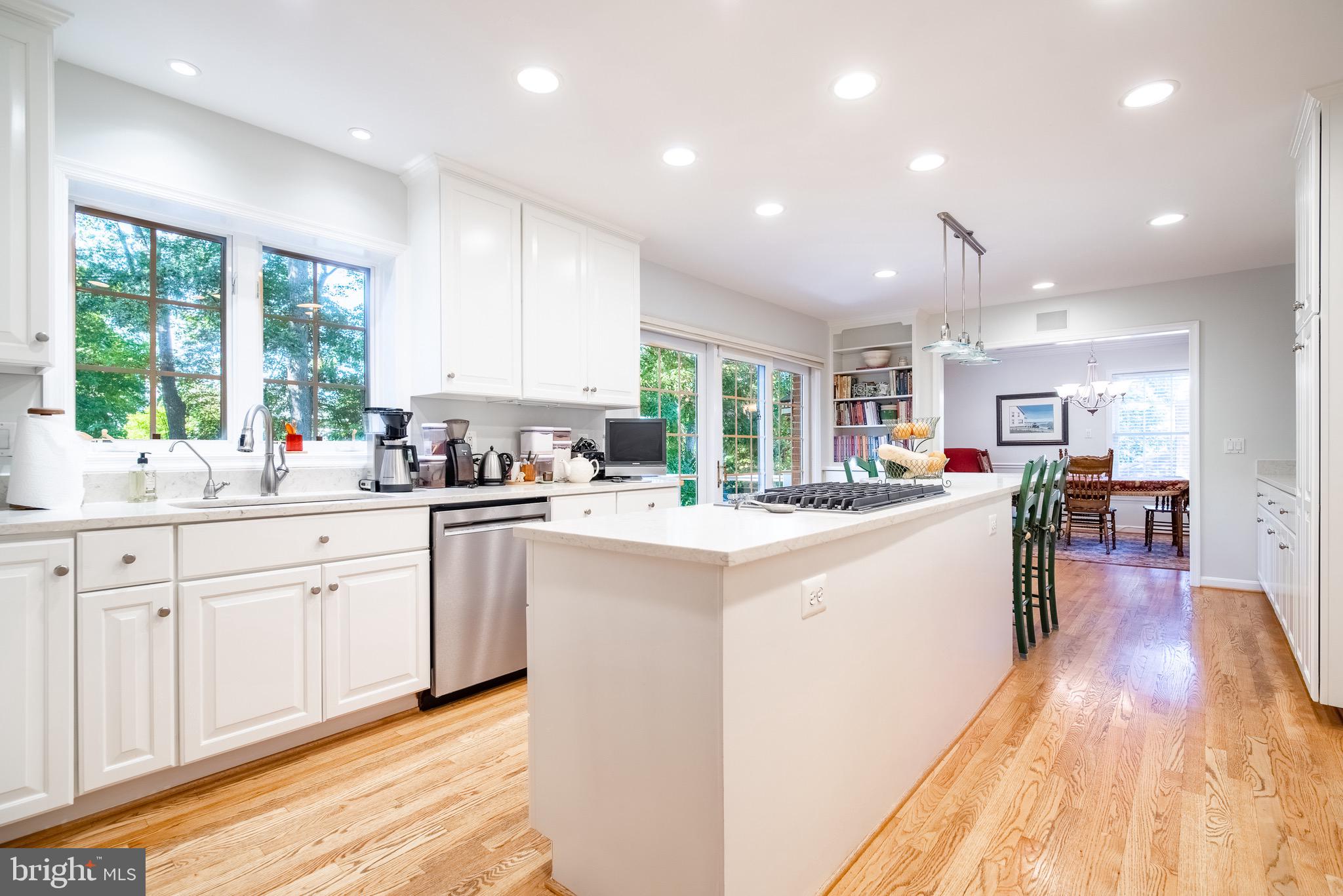 3809 Roberts Lane Arlington, VA 22207 - Photo 8 of 50