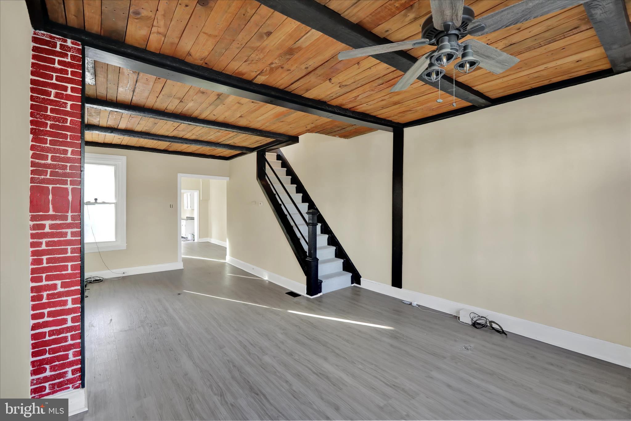 832 Houston Street Columbia, PA 17512 - Photo 5 of 24 360_3465