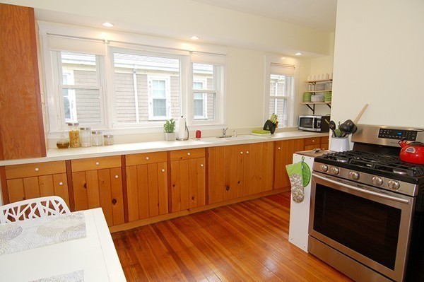 33 Whitfield Road, Unit 33 Somerville, MA 02144 - Photo 7 of 26