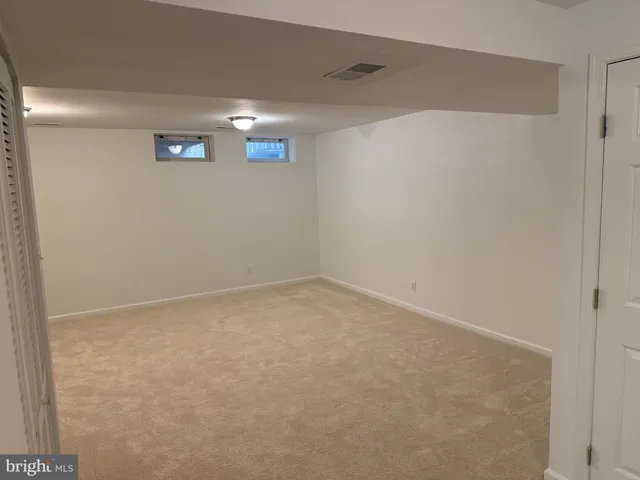 $2,450 | 3 Coachlight Drive, Sicklerville, NJ 08081