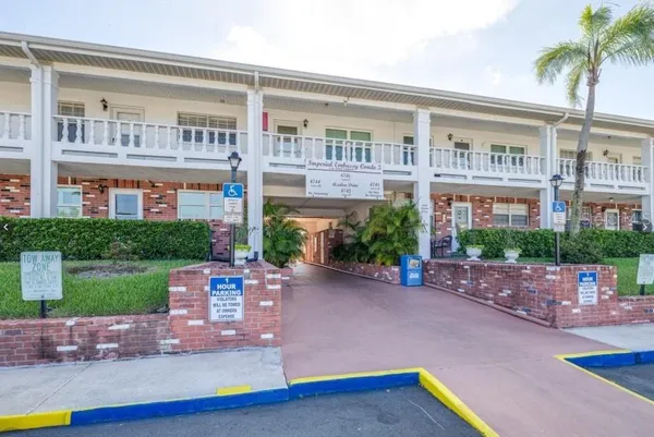 $77,000 | 4746 Azalea Drive, Unit 107C, New Port Richey, FL 34652