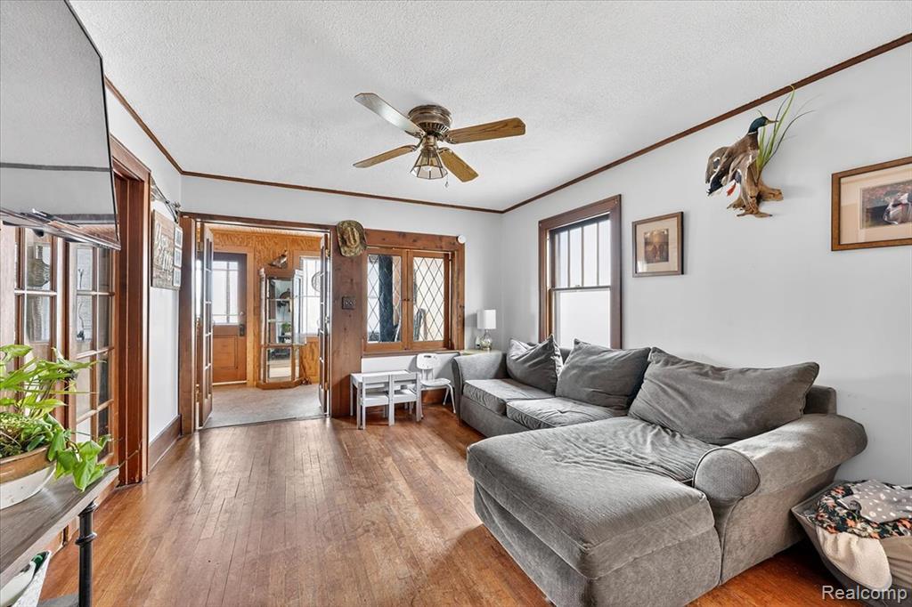 3424 North Irish Road Davison, MI 48423 - Photo 8 of 22 Gallery Image 8