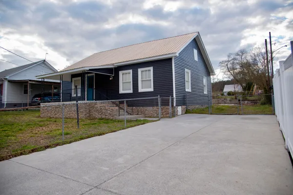 $135,000 | 51 Oak Street, Trion, GA 30753