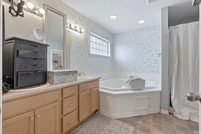 $325,000 | 10409 Cherry Creek Road, Fort Wayne, IN 46818