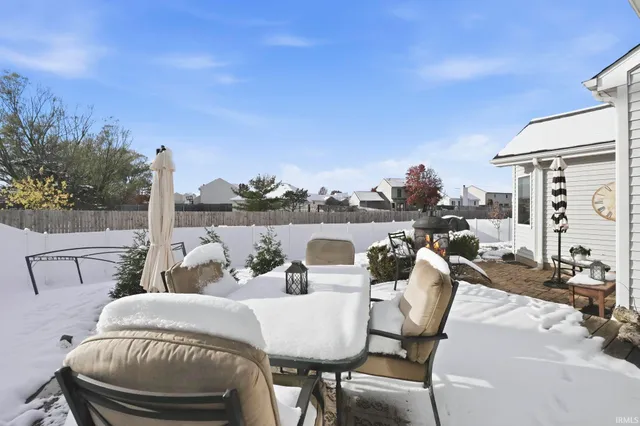 $325,000 | 10409 Cherry Creek Road, Fort Wayne, IN 46818