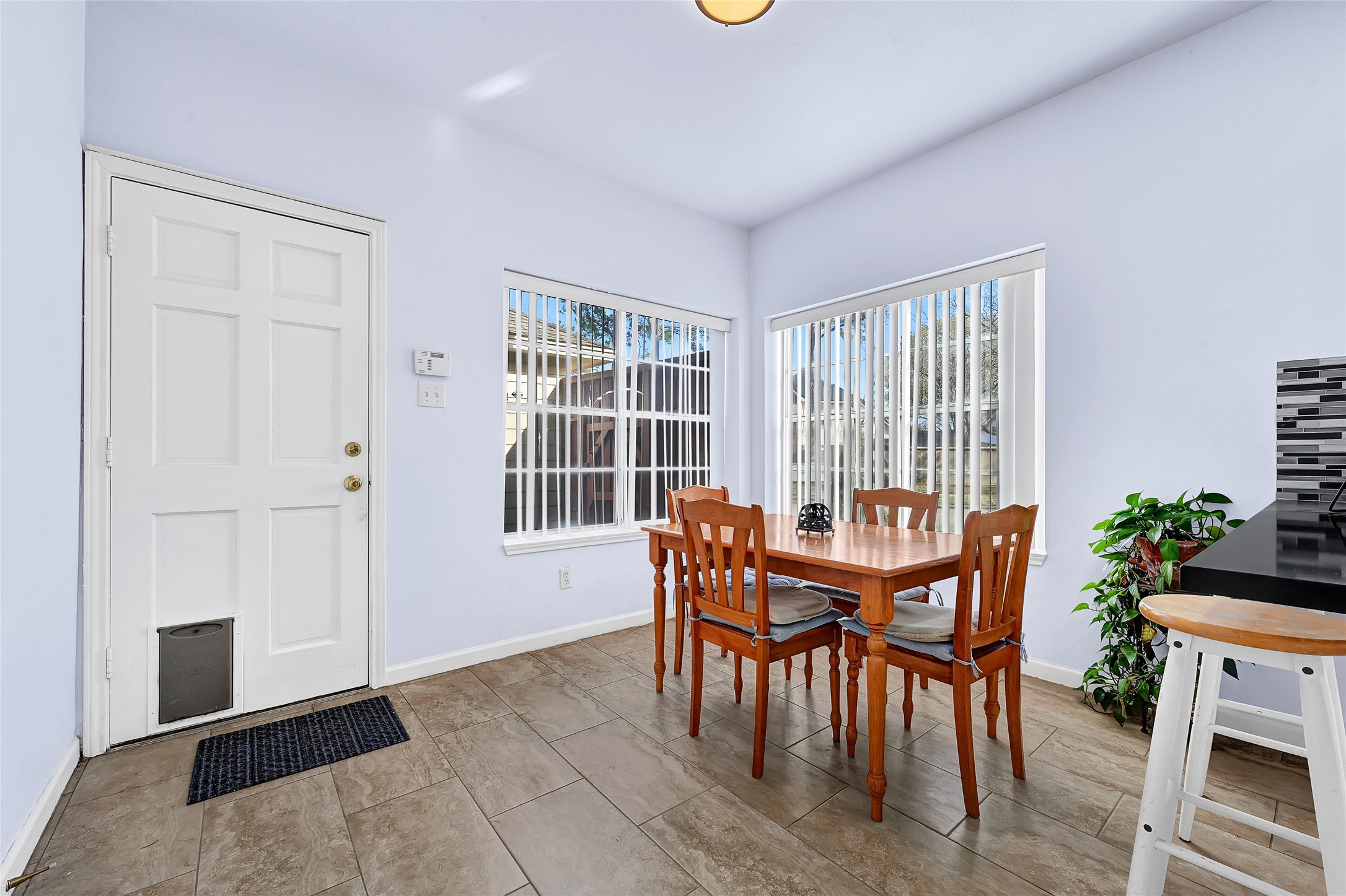 5910 Rolff Lane Houston, TX 77084 - Photo 27 of 50 Dining area with comfortable layout, ideal for both casual meals and entertaining.