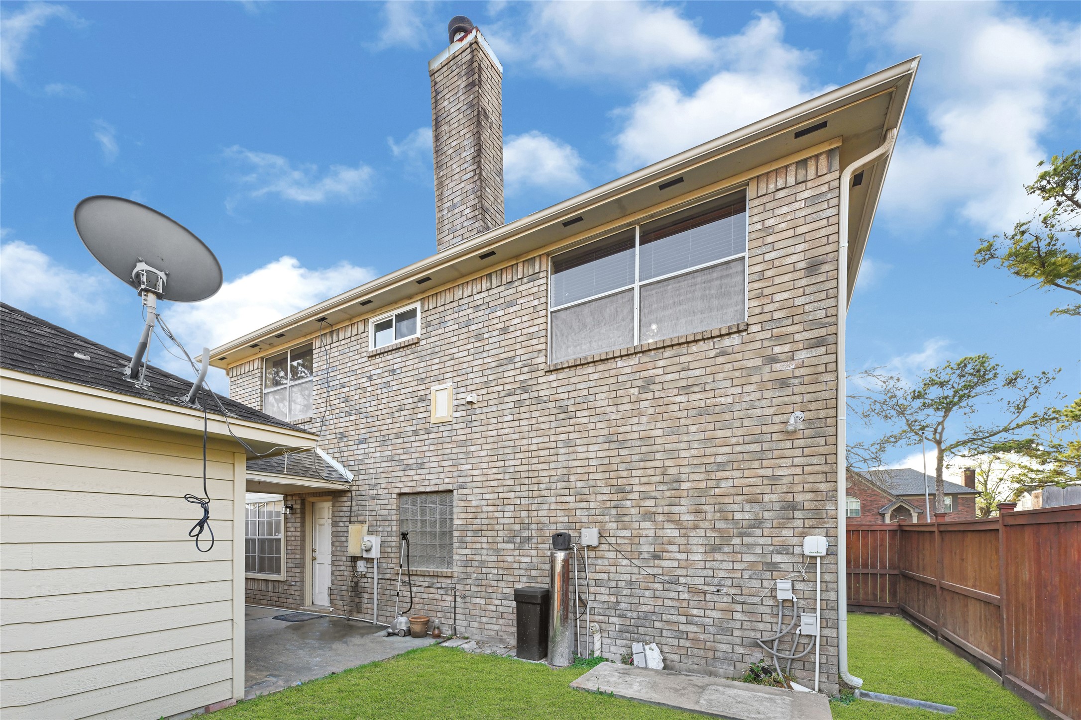 5910 Rolff Lane Houston, TX 77084 - Photo 46 of 50 Rear exterior showcasing full home footprint and usable yard space.