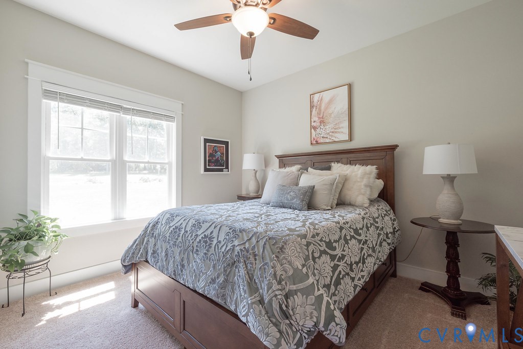 6446 Chestnut Church Road Mechanicsville, VA 23116 - Photo 26 of 49 Second first floor bedroom featuring a ceiling fan
