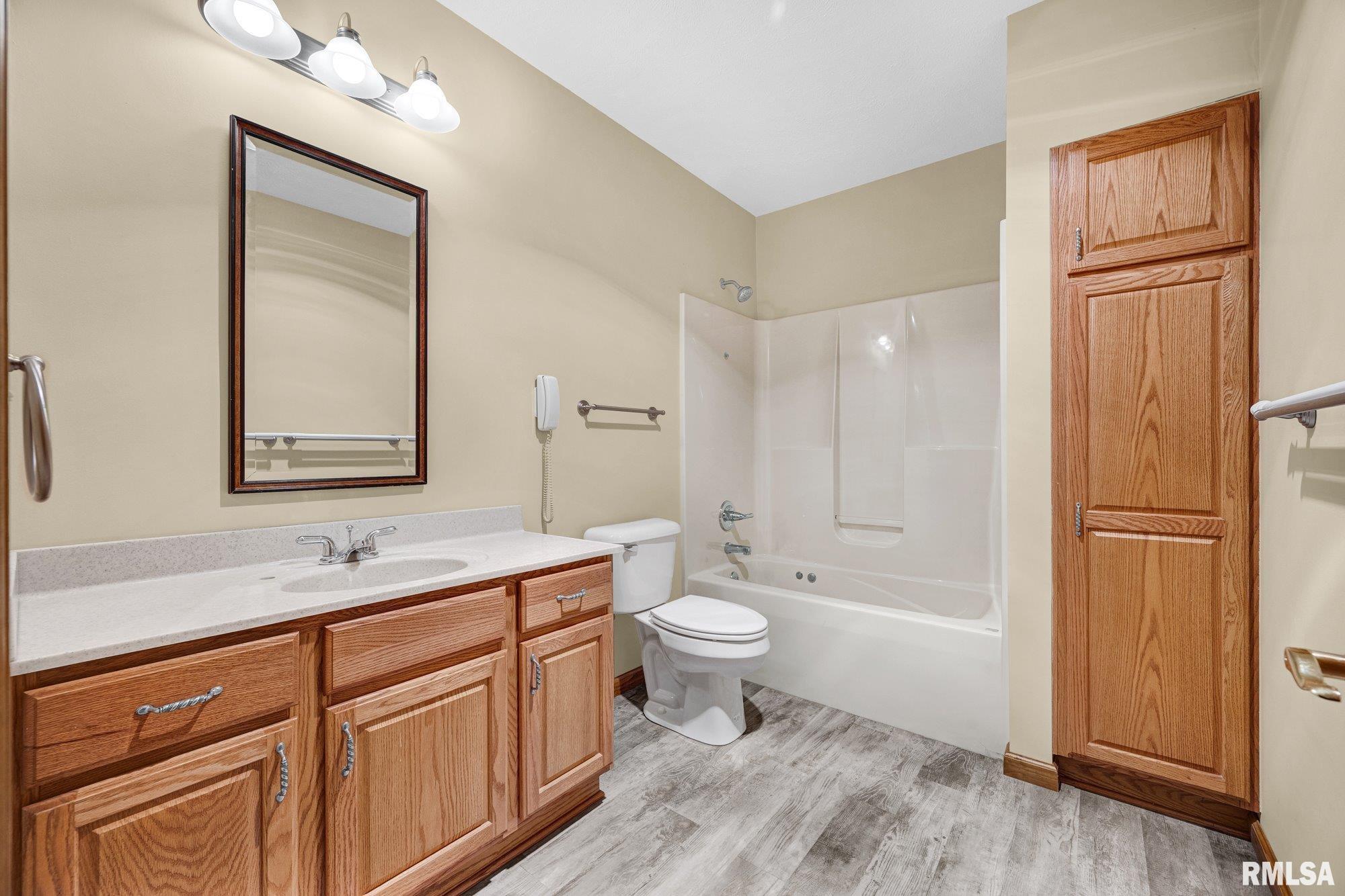 288 Macallen Lake Road Carlock, IL 61725 - Photo 46 of 94 Gallery Image 46