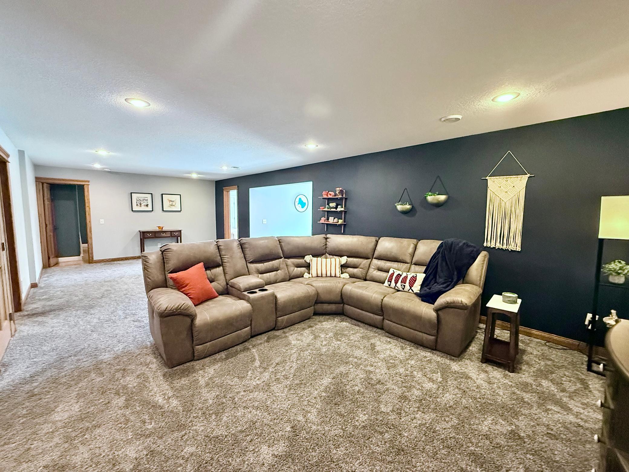 106 Ridge Road New London, MN 56273 - Photo 23 of 35 Gallery Image 23