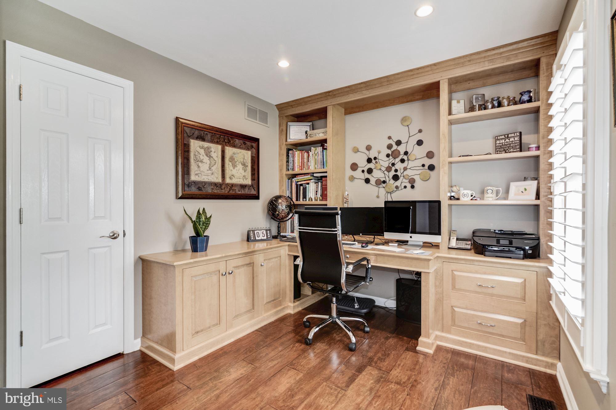 3 Abington Road Mount Laurel, NJ 08054 - Photo 22 of 56 1st floor office with custom built in cabinetry
