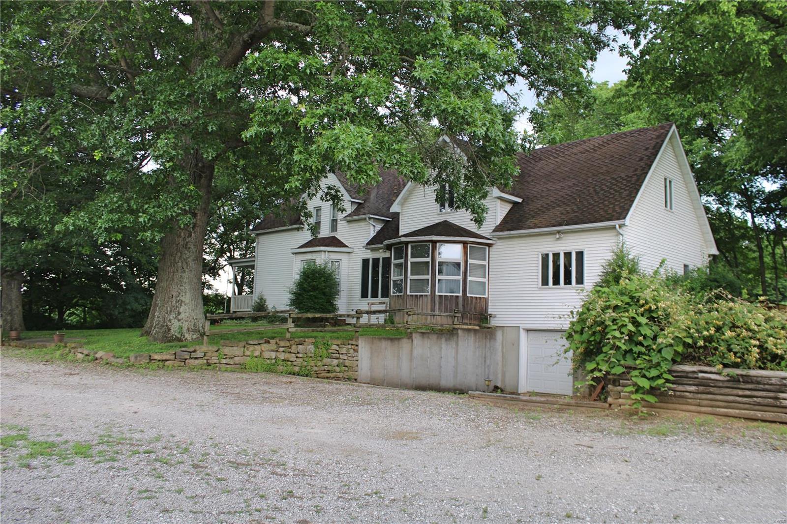 3985 State Rte 150 Chester, IL 62233 - Photo 5 of 99
