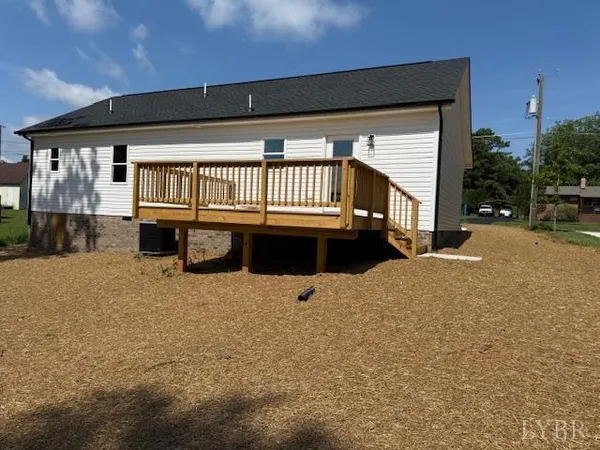 $267,500 | 166 Plant Drive, Appomattox, VA 24522
