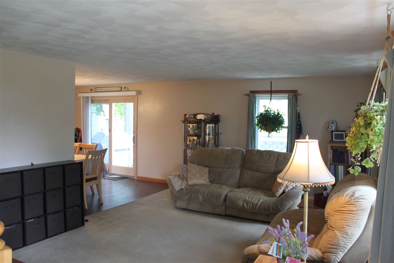14 Phillip Road, Unit R Derry, NH 03038 - Photo 12 of 25
