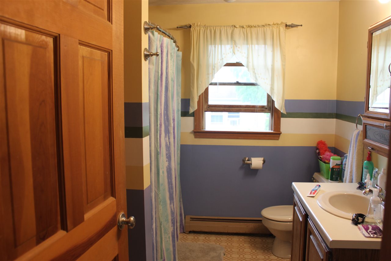 14 Phillip Road, Unit R Derry, NH 03038 - Photo 17 of 25