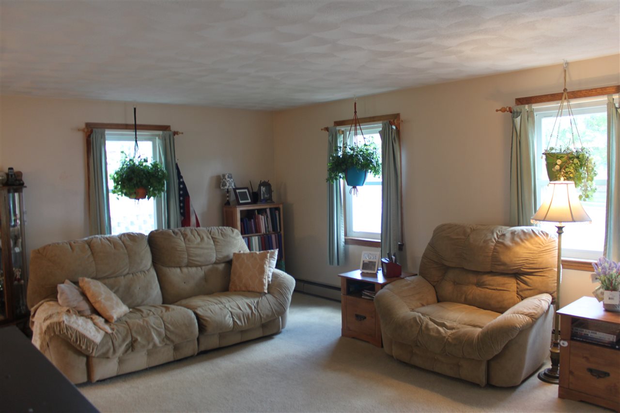 14 Phillip Road, Unit R Derry, NH 03038 - Photo 10 of 25