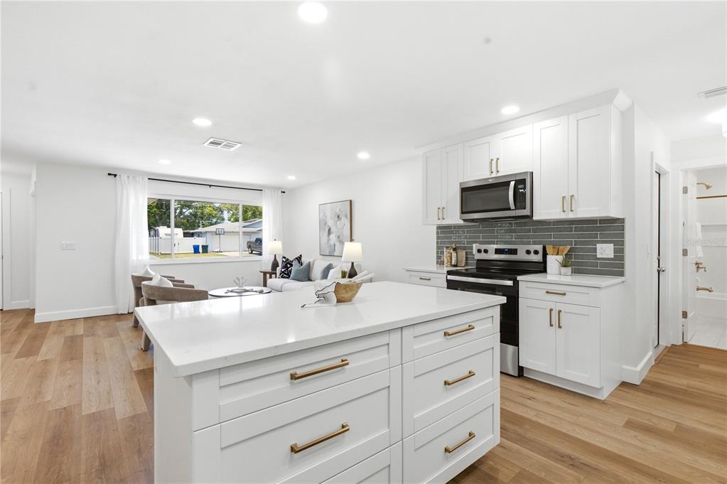 1199 Keene Road Dunedin, FL 34698 - Photo 10 of 30