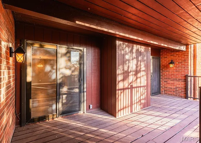 $265,000 | 590 Sarah Lane, Unit 208, Creve Coeur, MO 63141