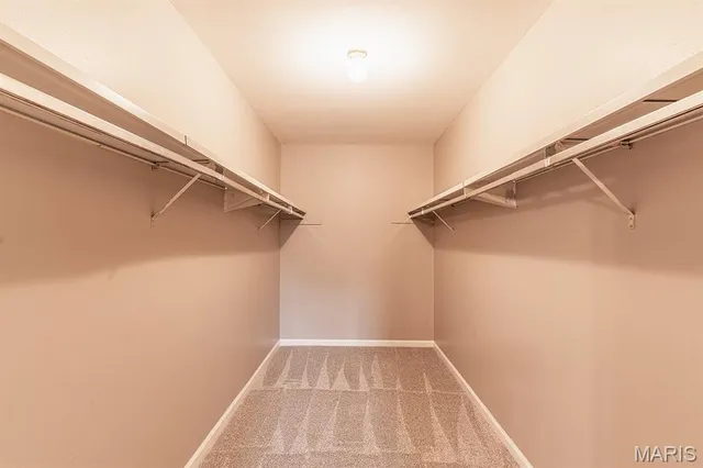 $265,000 | 590 Sarah Lane, Unit 208, Creve Coeur, MO 63141