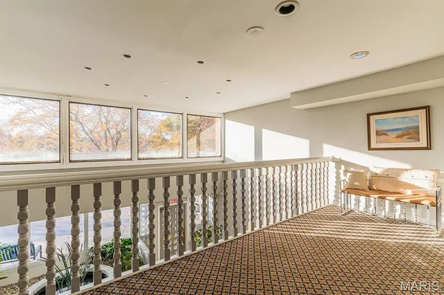 $265,000 | 590 Sarah Lane, Unit 208, Creve Coeur, MO 63141