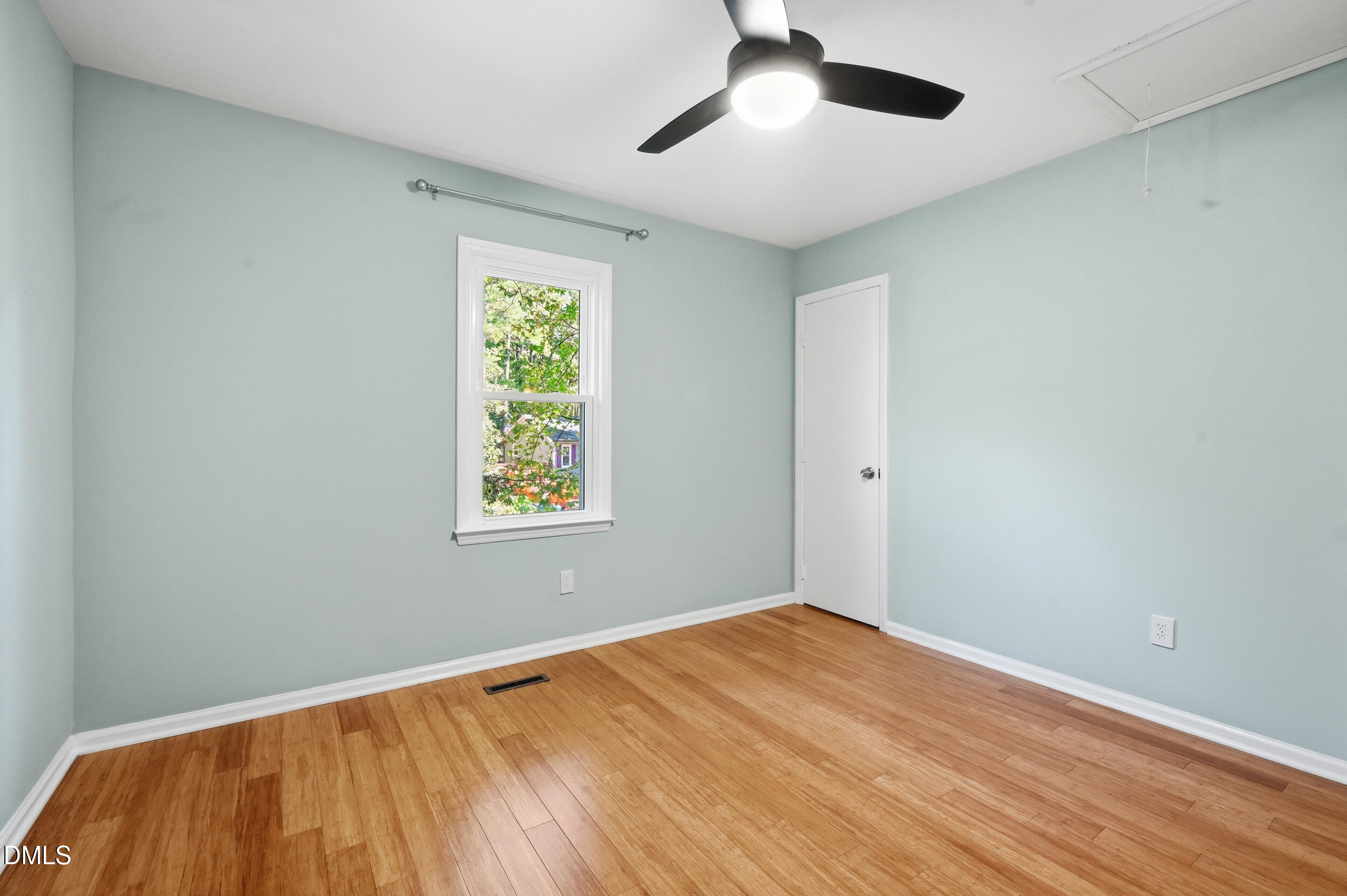 4 Little Spring Lane Durham, NC 27707 - Photo 17 of 34 a view of empty room with wooden floor
