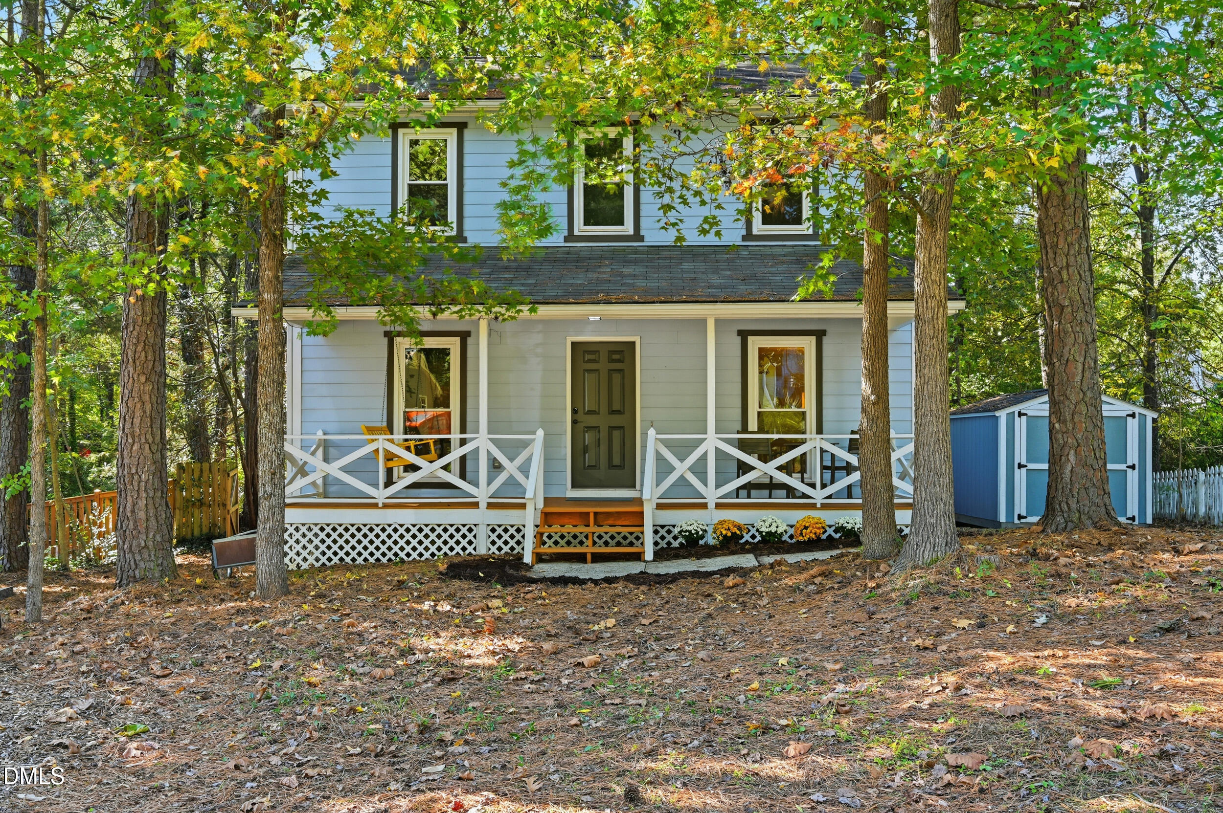 4 Little Spring Lane Durham, NC 27707 - Photo 33 of 34 front view of a house with a yard