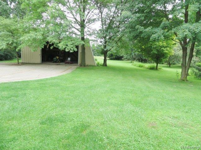 15000 28 Mile Road Washington, MI 48094 - Photo 36 of 37 IMG_0342 (640x480).jpg