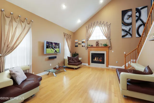 $1,100,000 | 14 Emily Road, Manalapan, NJ 07726