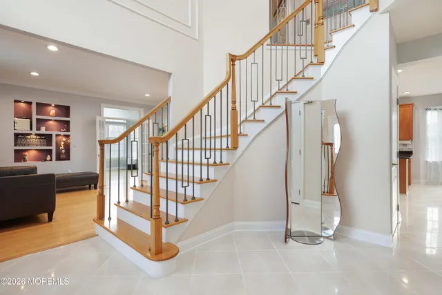 $1,100,000 | 14 Emily Road, Manalapan, NJ 07726