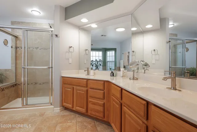 $1,100,000 | 14 Emily Road, Manalapan, NJ 07726