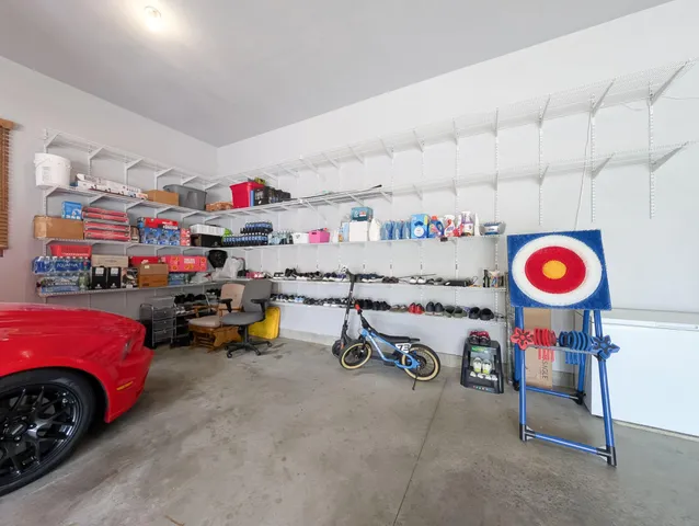 $994,900 | 106 50th Avenue East, West Fargo, ND 58078