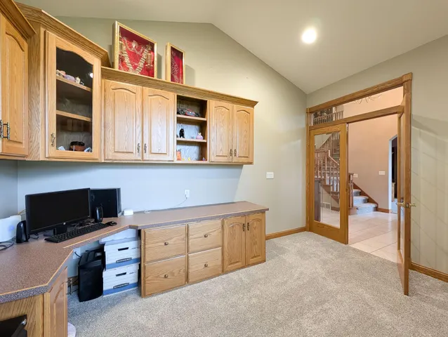 $999,900 | 106 50th Avenue East, West Fargo, ND 58078