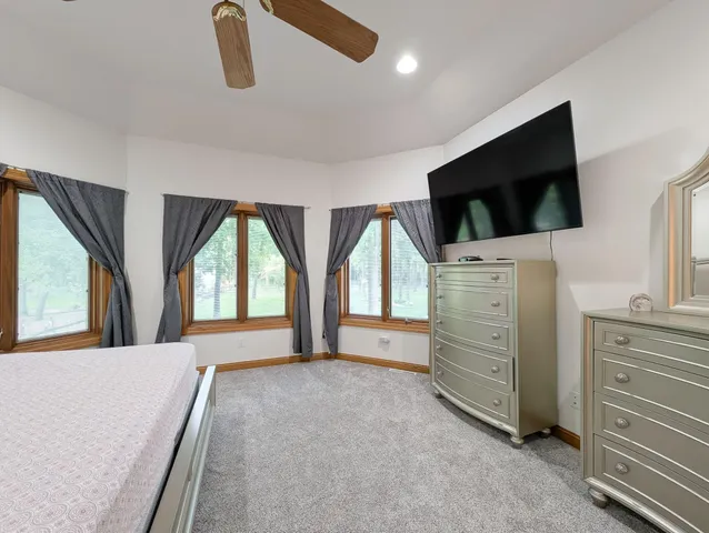 $994,900 | 106 50th Avenue East, West Fargo, ND 58078