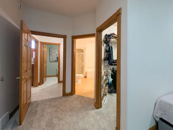 $979,000 | 106 50th Avenue East, West Fargo, ND 58078