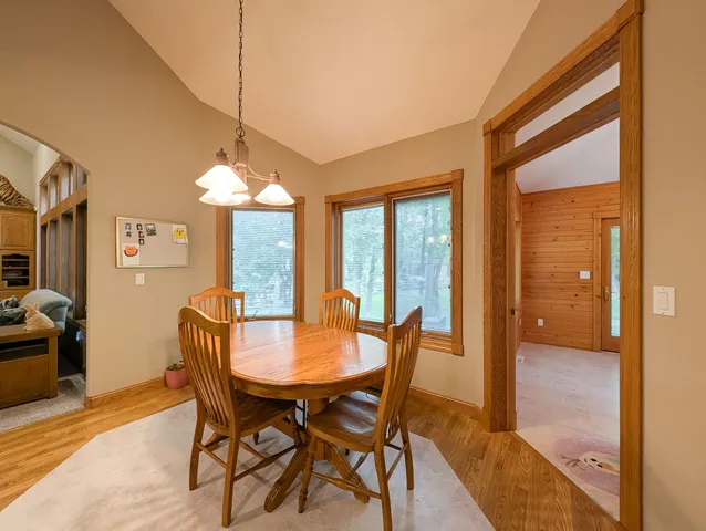 $999,900 | 106 50th Avenue East, West Fargo, ND 58078