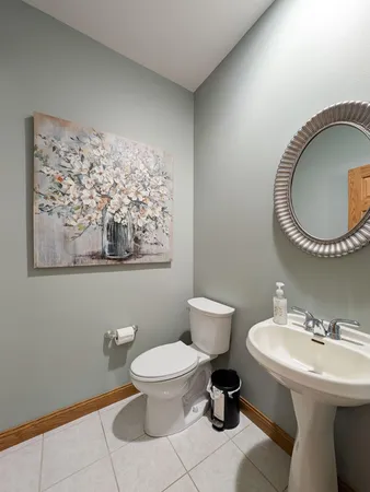 $979,000 | 106 50th Avenue East, West Fargo, ND 58078