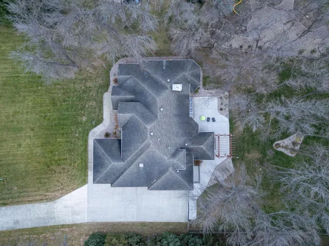 $994,900 | 106 50th Avenue East, West Fargo, ND 58078