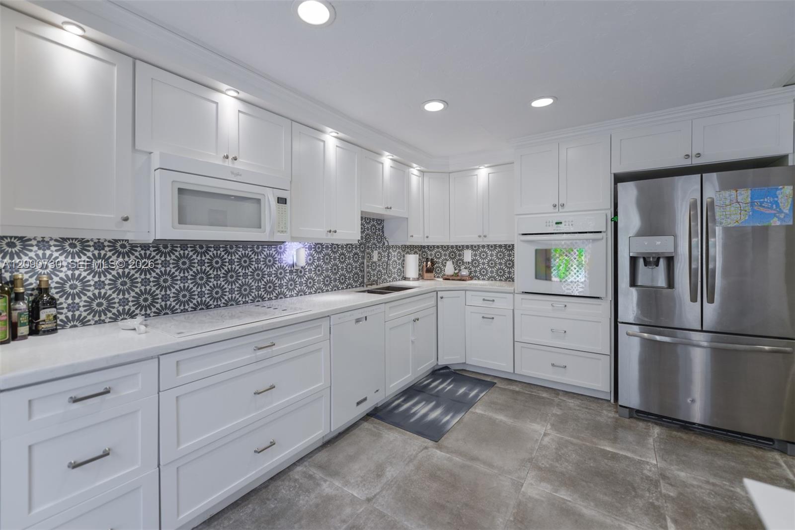229 Southwest 19th Road Miami, FL 33129 - Photo 11 of 44 Gallery Image 11