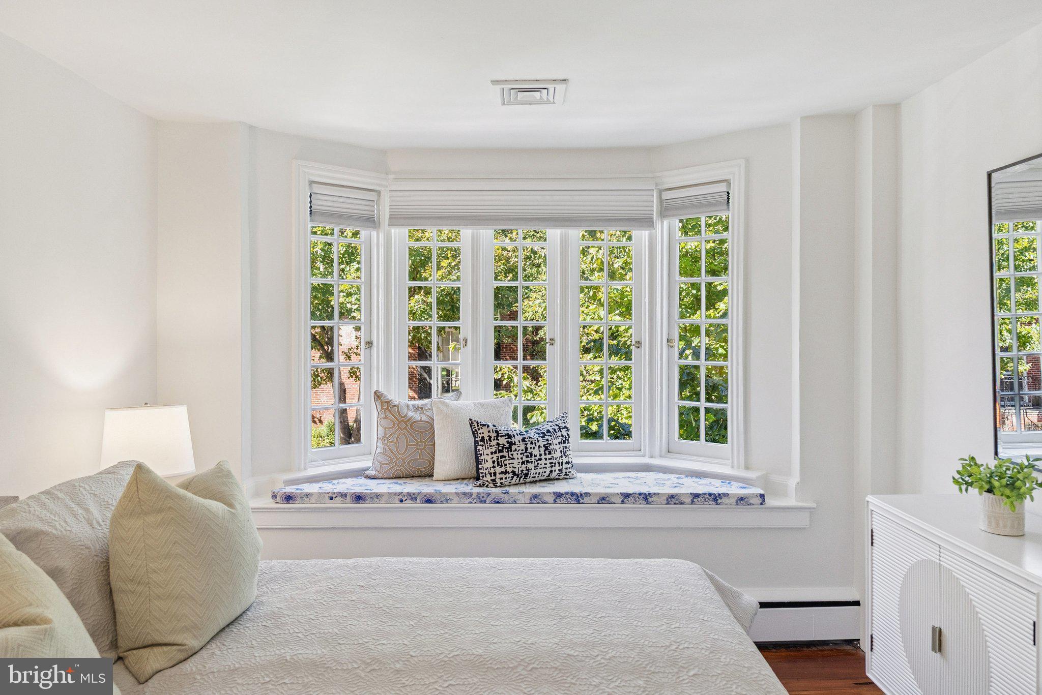 1239 30th Street Northwest Washington, DC 20007 - Photo 17 of 25