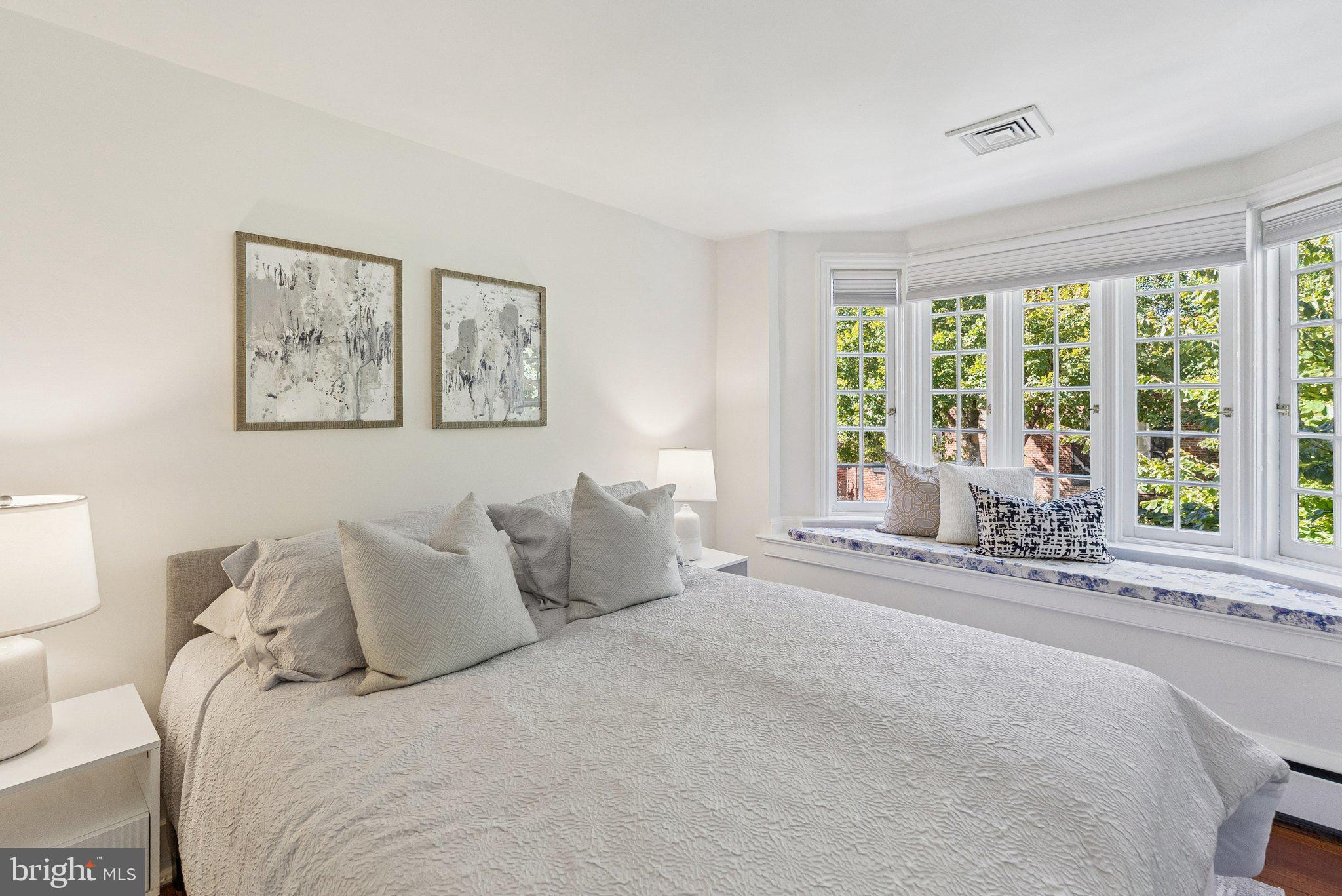 1239 30th Street Northwest Washington, DC 20007 - Photo 18 of 25