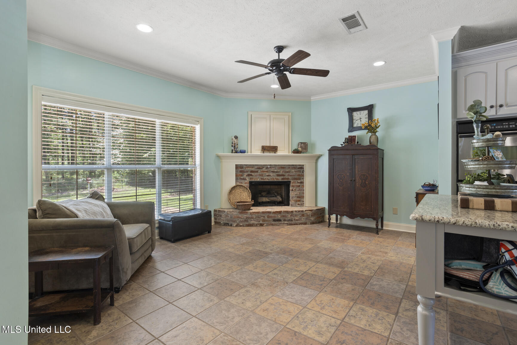 535 Florence Drive Madison, MS 39110 - Photo 15 of 38 535 Florence-10