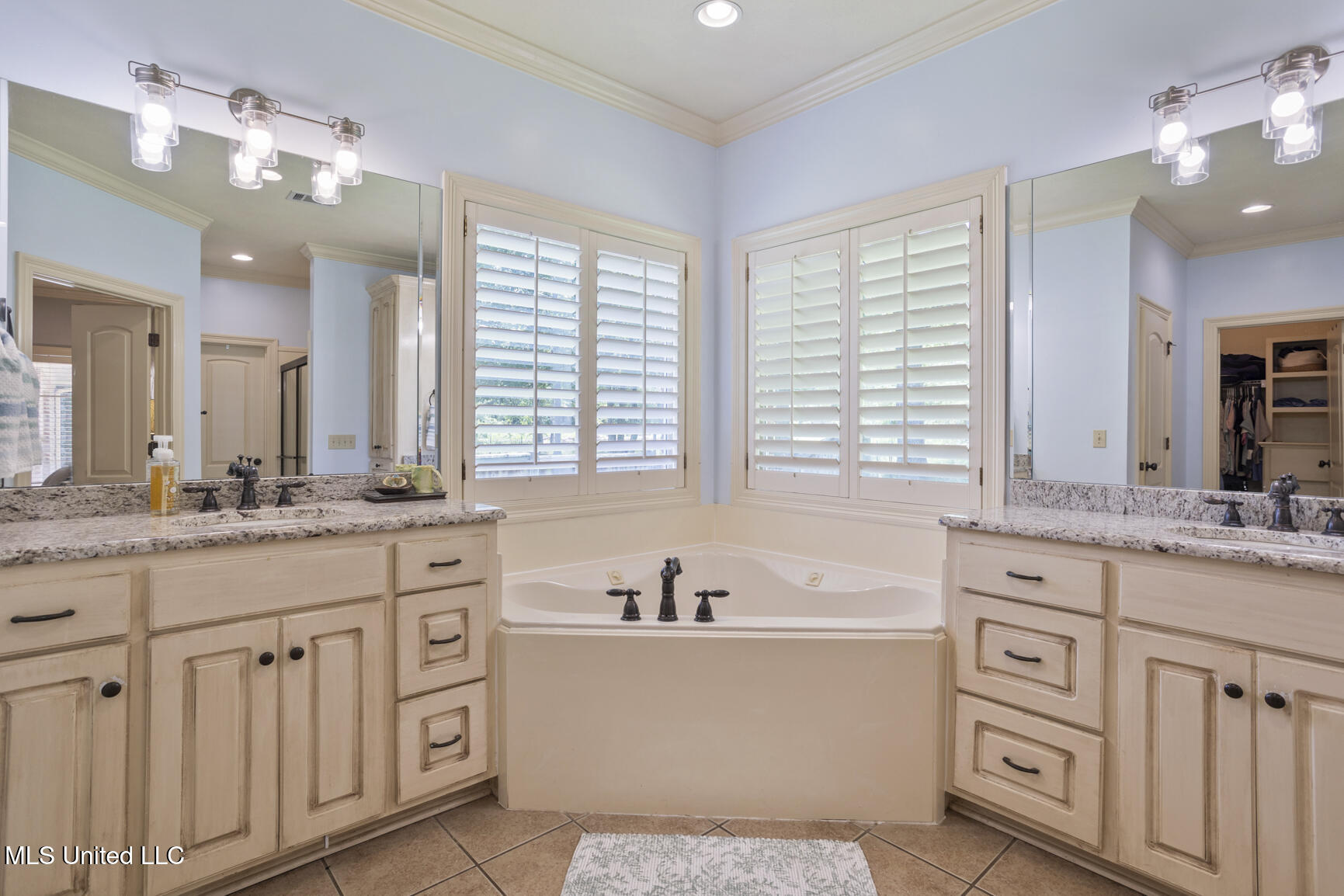 535 Florence Drive Madison, MS 39110 - Photo 20 of 38 535 Florence-15